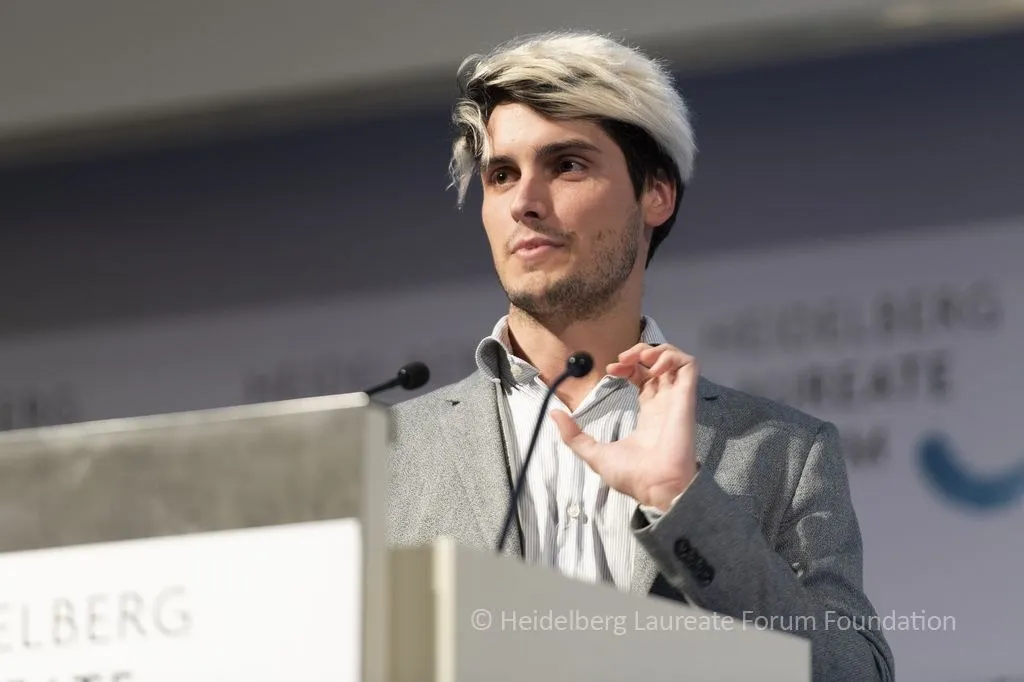 Speaking at the Heidelberg Laureate Forum (photo © Heidelberg Laureate Forum Foundation)